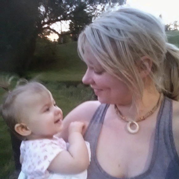 Meet your posher, Perry - Picture 5 of 6